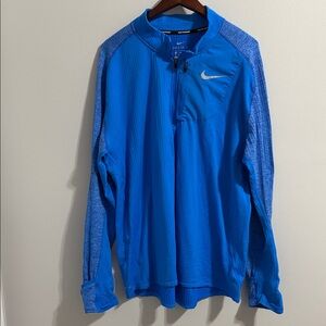 Nike Men's Vibrant Blue Lightweight Jacket